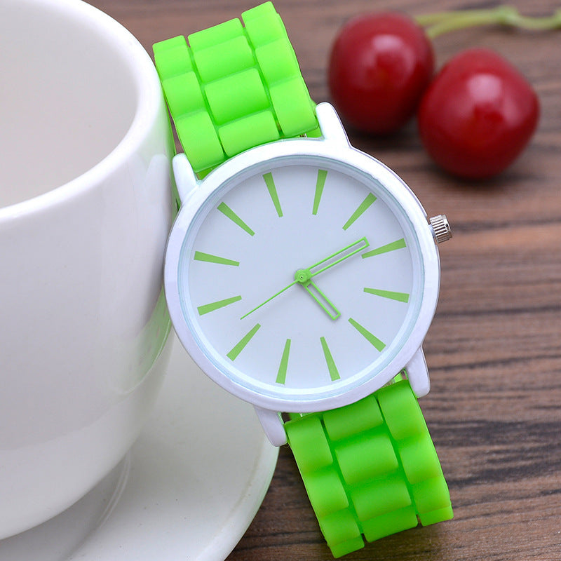 Classic Ultra-thin Silicone Watch Female Student Green Infinite Avenue