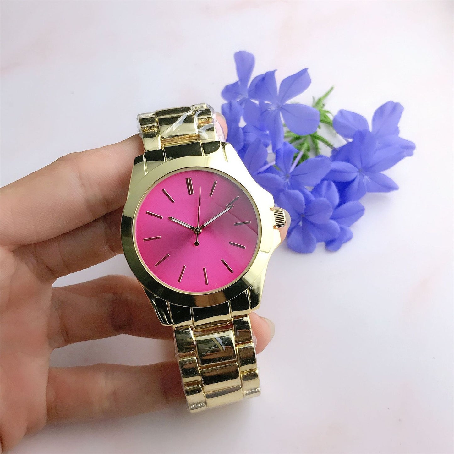 Casual Elegance And Creativity Quartz Wrist Watch Male And Female Matching Style Korean Simple Gold Rose Red Infinite Avenue