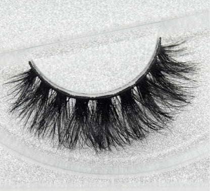 Faux Aurelia Eyelashes D110 Infinite Avenue