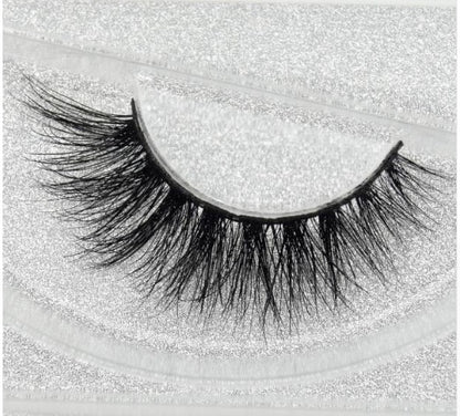 Faux Aurelia Eyelashes D113 Infinite Avenue