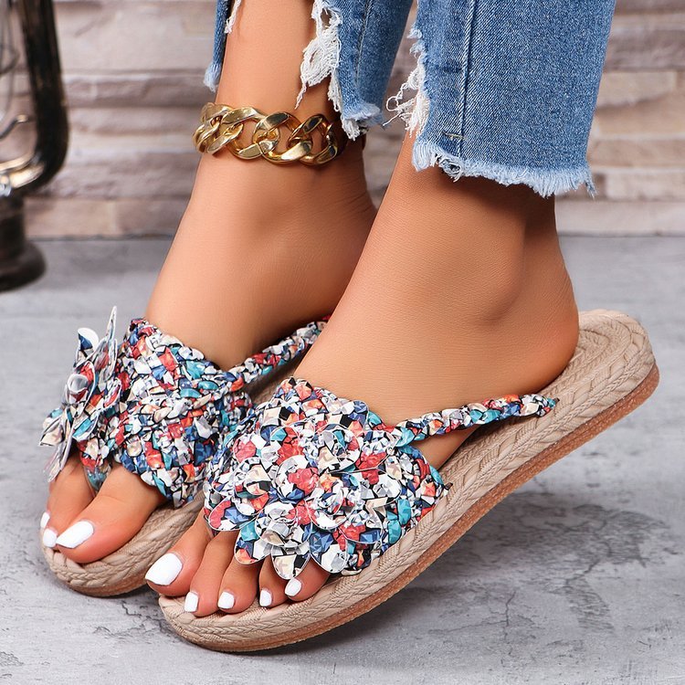 Fashionable Personalized Flip-flops For Women Black Floral Infinite Avenue