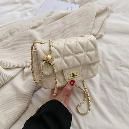 High-grade Diamond Pattern Chain Bag Women's Simple All-match White Infinite Avenue