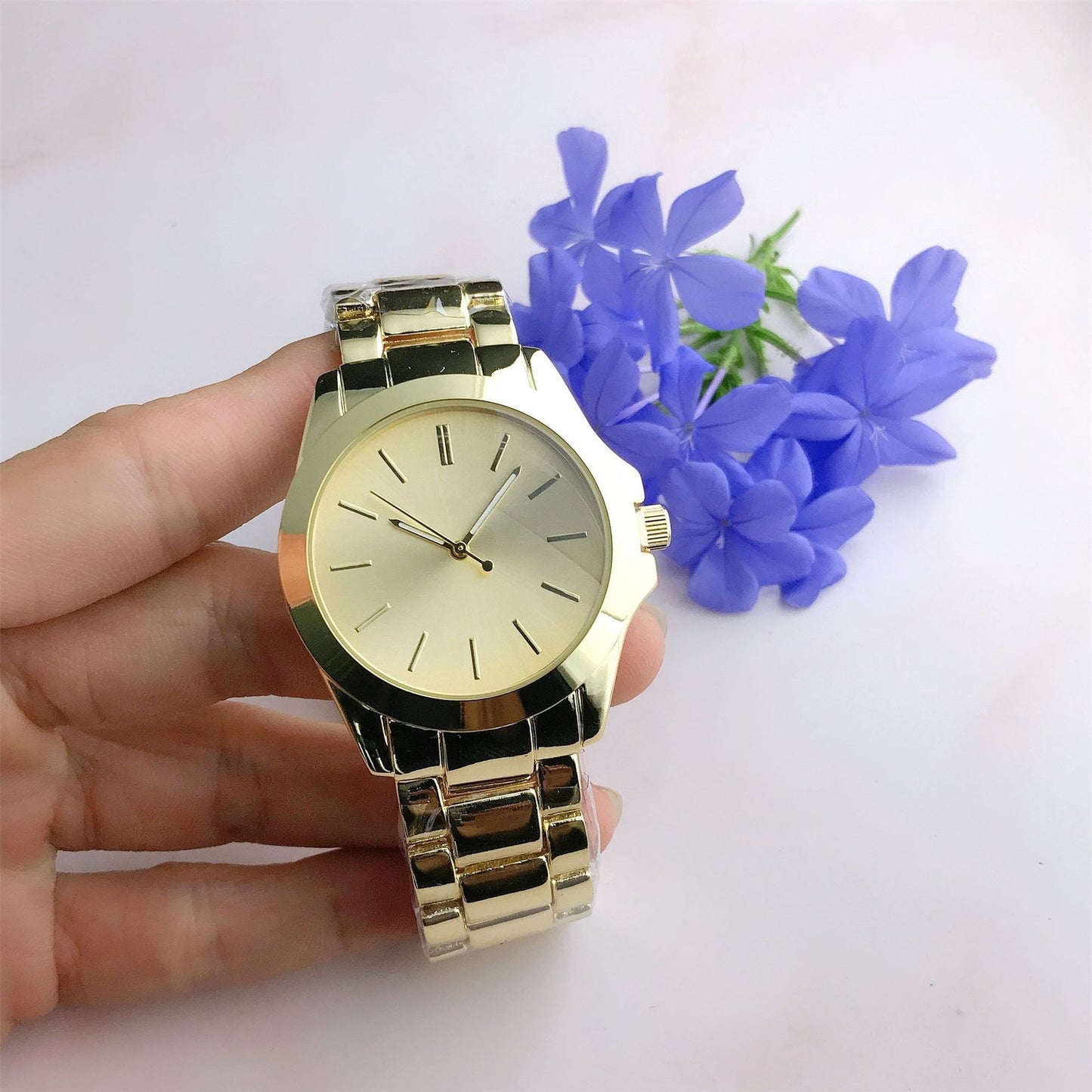 Casual Elegance And Creativity Quartz Wrist Watch Male And Female Matching Style Korean Simple Gold Infinite Avenue