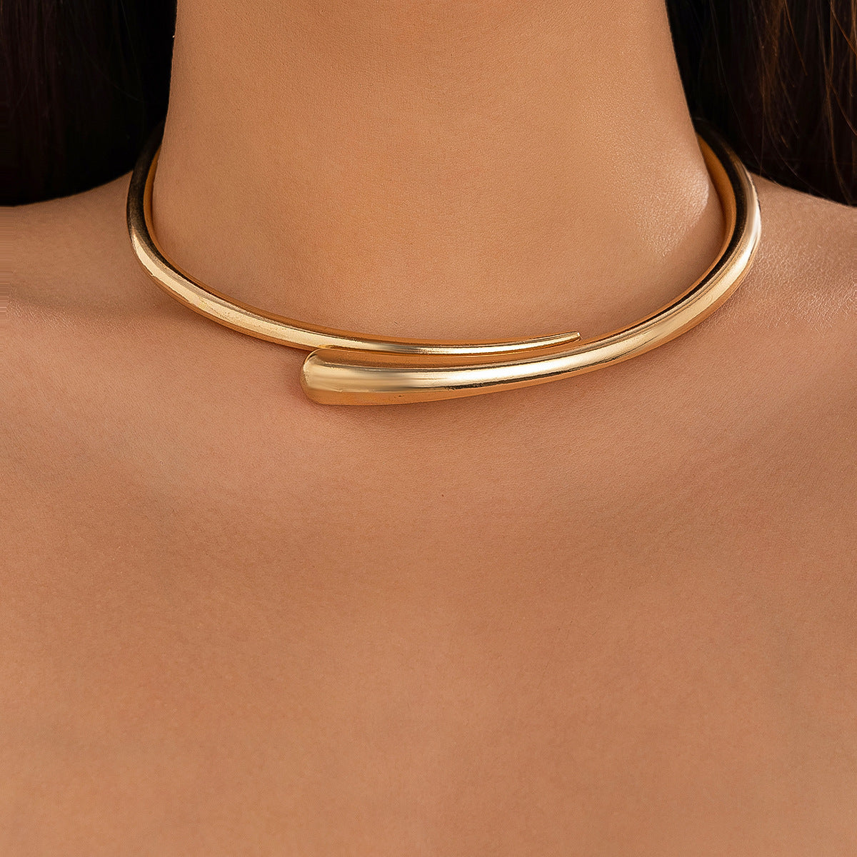 Geometric Metal Glossy Surface Spring Open Collar Bracelet Simple Necklace Choker 01 Collar Gold 6454 Infinite Avenue