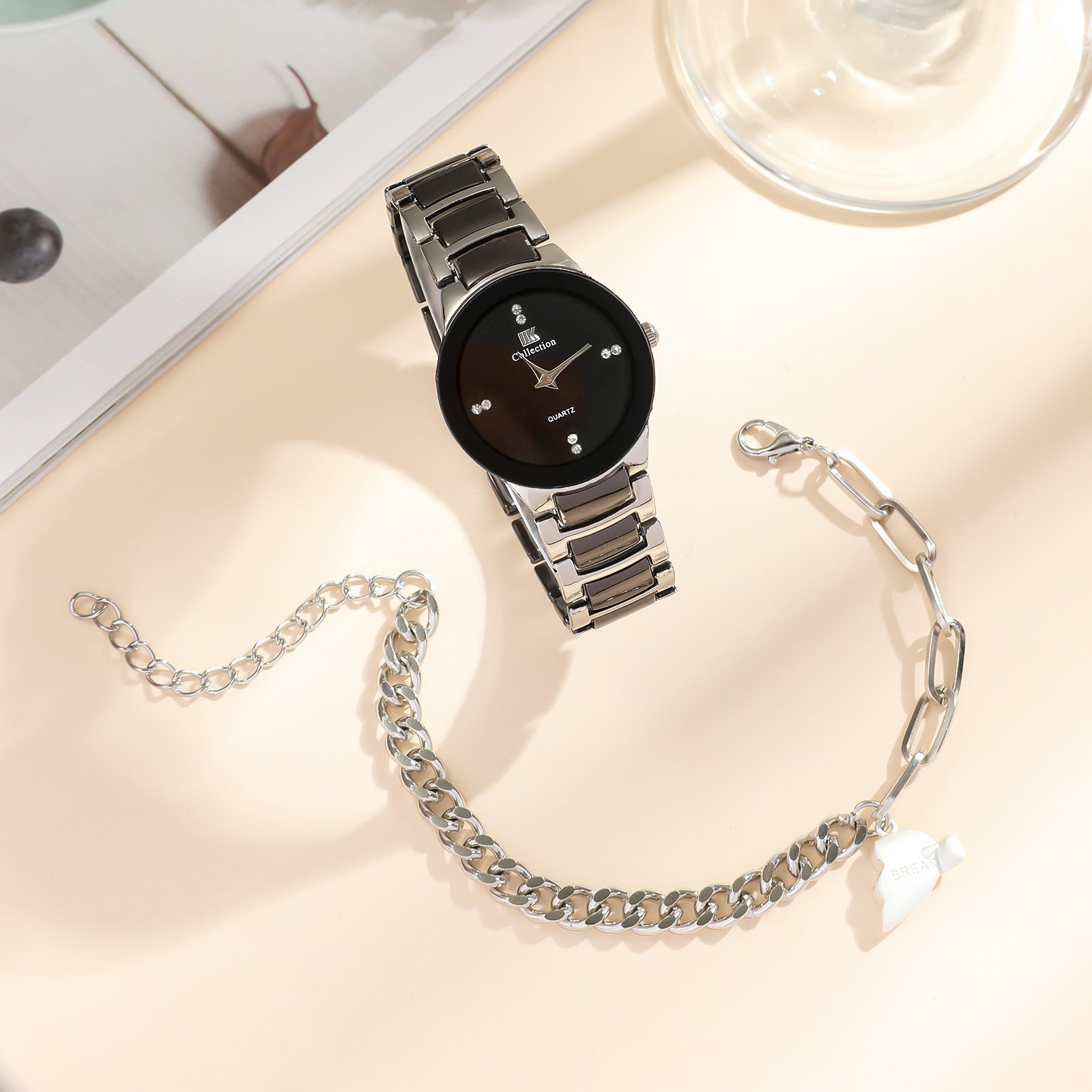 New Fashion Simple All-match Couple Watch Heart Bracelet Suit Infinite Avenue