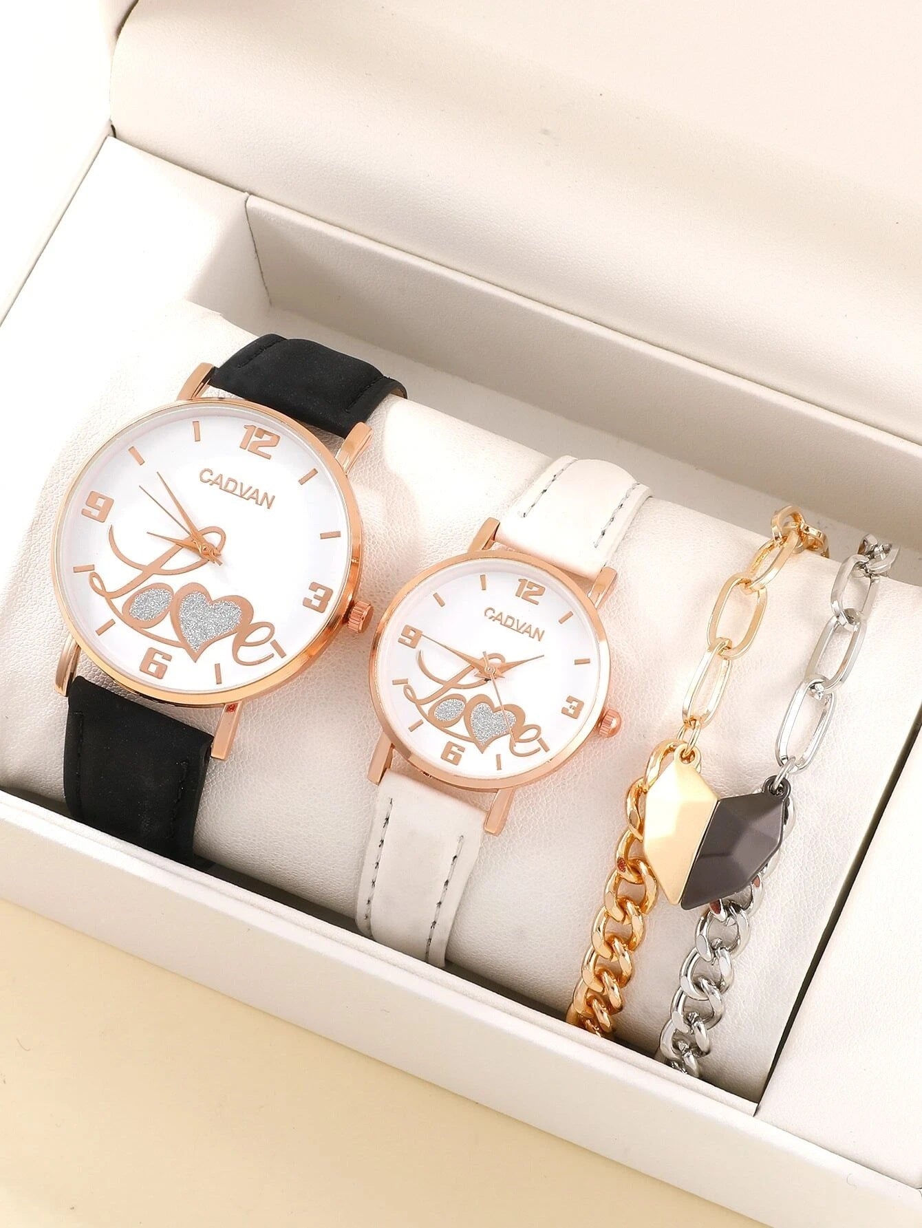 New Fashion Simple All-match Couple Watch Heart Bracelet Suit Style 1 Infinite Avenue