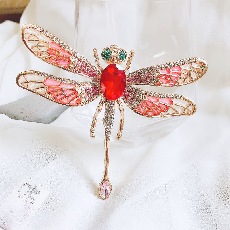 New Fashion Women's Insect Exaggerated Brooch Infinite Avenue