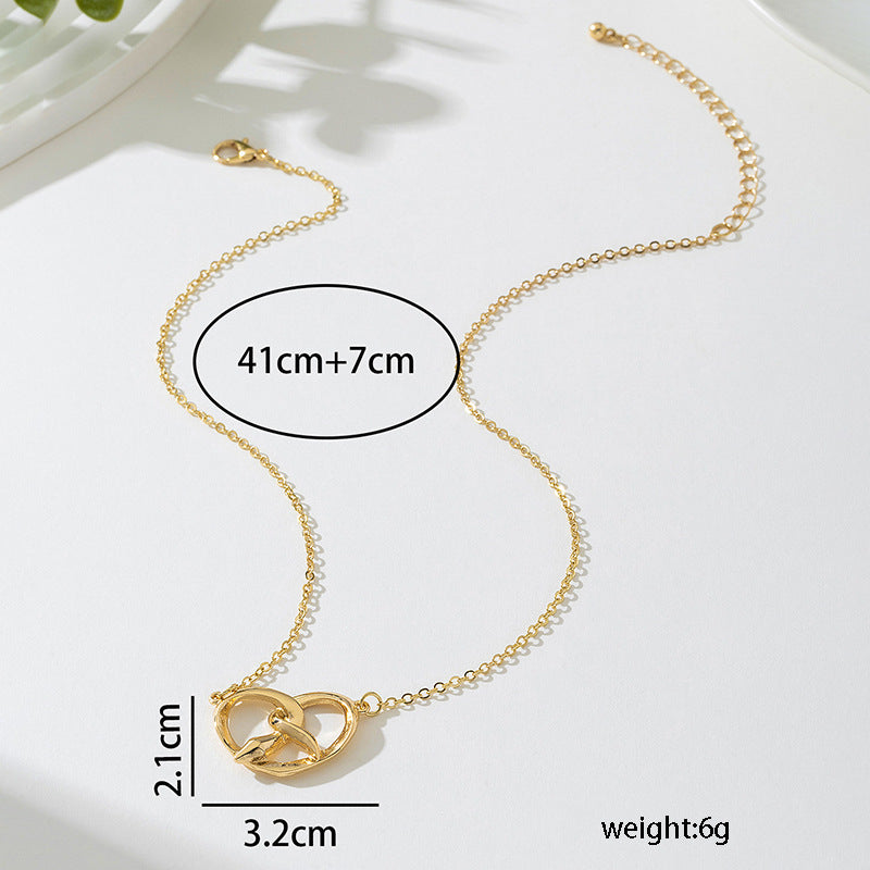 Wrapped Snake Necklace For Women Cool Stylish Design Serpentine Pendant Niche Creativity Versatile Collarbone Chain Banquet Infinite Avenue